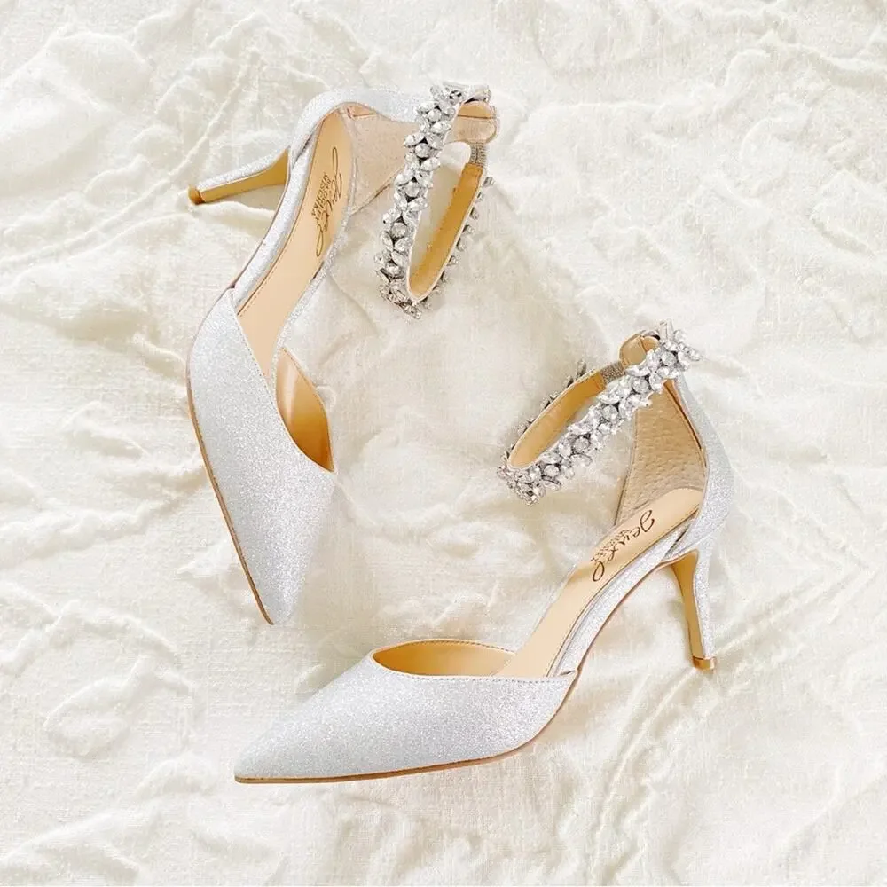 Badgley Mischka Raleigh Glitter PumpsNew $110